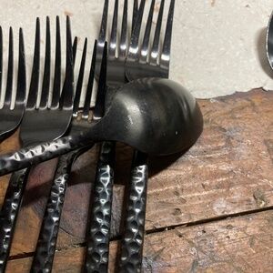 LIFETIME Pierrepont Stainless Flatware Set 26pc Korea Black Accent Floral